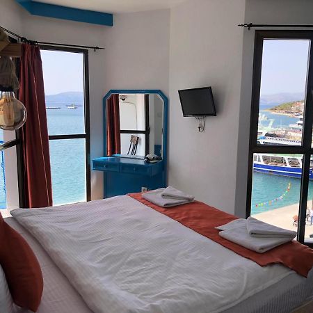 Marin Hotel Чесме Екстериор снимка