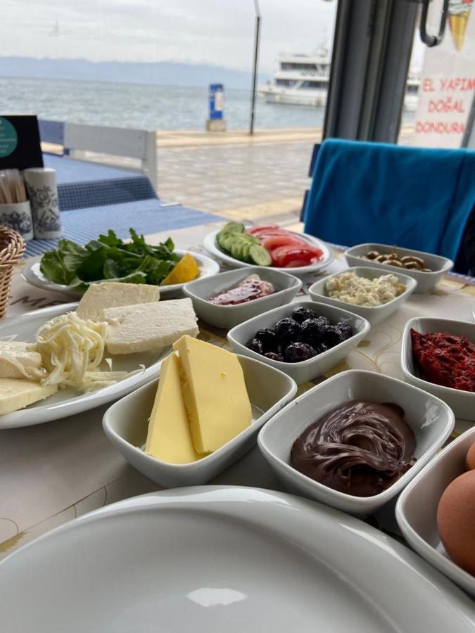 Marin Hotel Чесме Екстериор снимка
